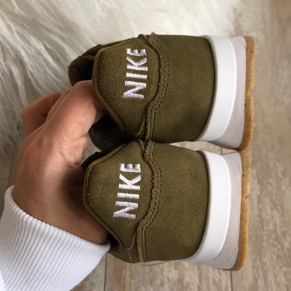 NWT陋Nike ID Internationalist Custom! - Picture 7 of 7